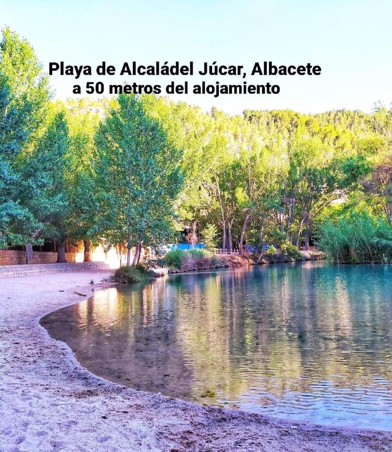 Apartamentos Los Robles Alcala del Jucar Exterior photo